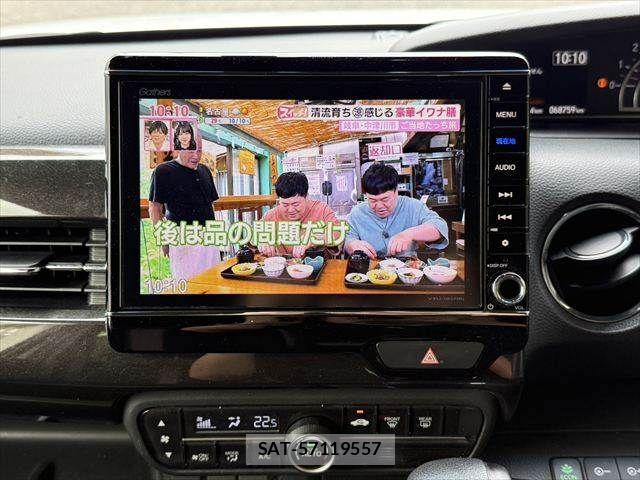 Honda N BOX CUSTOM 2018-09 7962926-4