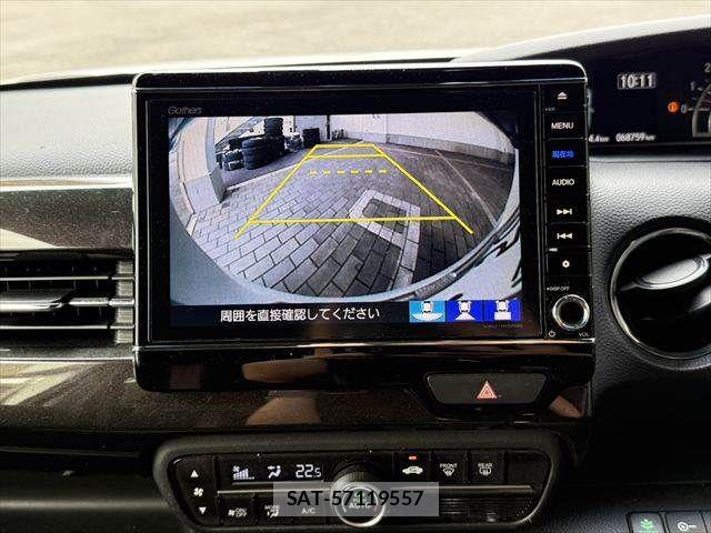 Honda N BOX CUSTOM 2018-09 7962926-5