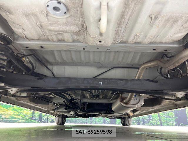 Honda N BOX CUSTOM 2021-04 7962925-18