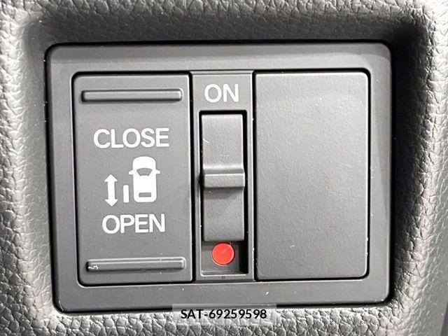 Honda N BOX CUSTOM 2021-04 7962925-5