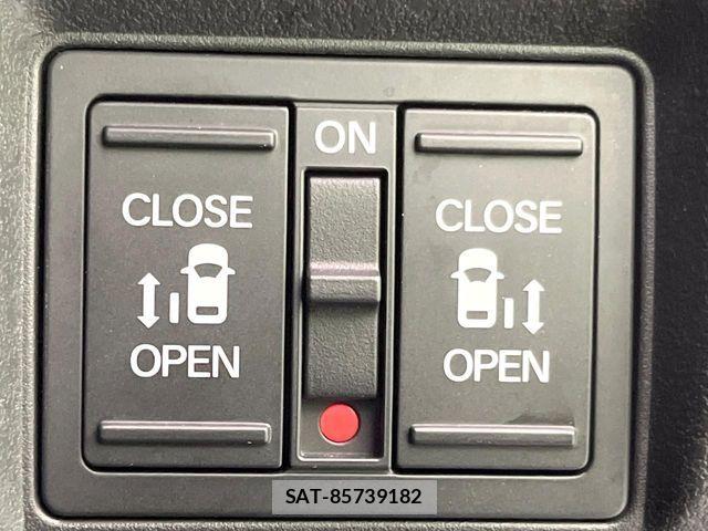 Honda N BOX CUSTOM 2023-12 7962872-5