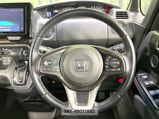 Honda N BOX CUSTOM 2020-06 7962899-11