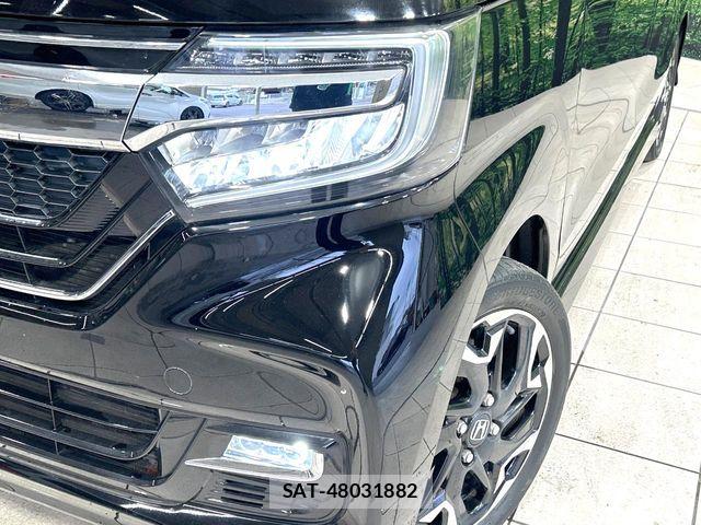 Honda N BOX CUSTOM 2020-06 7962899-12