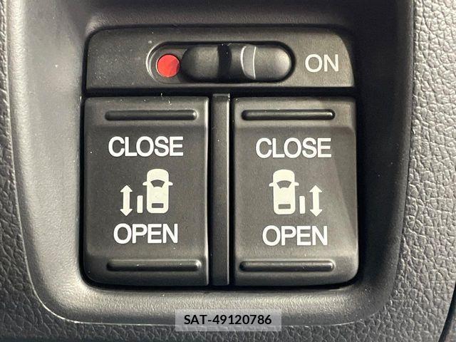 Honda N BOX CUSTOM 2015-08 7962951-5
