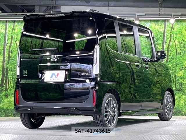 Honda N BOX CUSTOM 2026-05 7962871-16