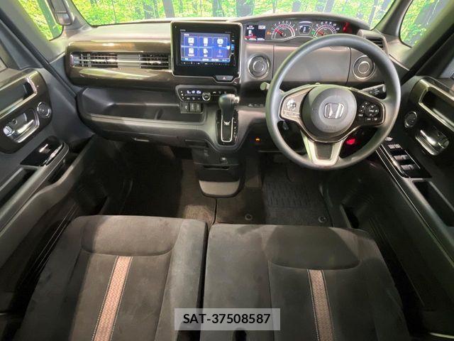 Honda N BOX CUSTOM 2017-09 7962906-1