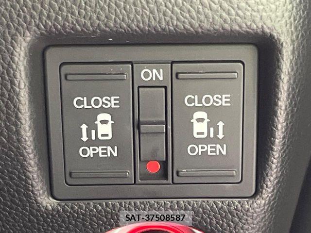 Honda N BOX CUSTOM 2017-09 7962906-6