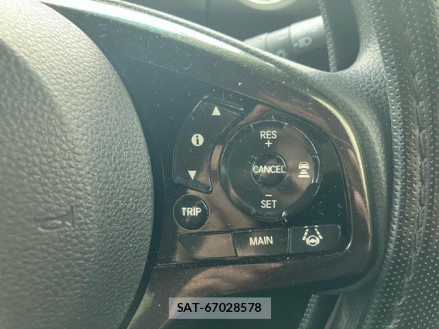 Honda N BOX CUSTOM 2019-06 7962939-16