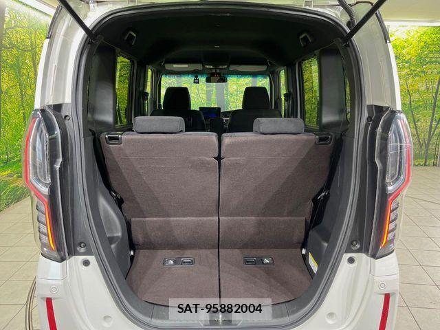 Honda N BOX CUSTOM 2019-10 7962931-9