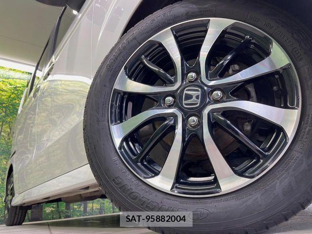 Honda N BOX CUSTOM 2019-10 7962931-12