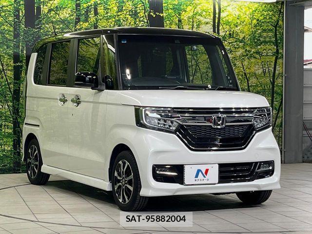 Honda N BOX CUSTOM 2019-10 7962931-14