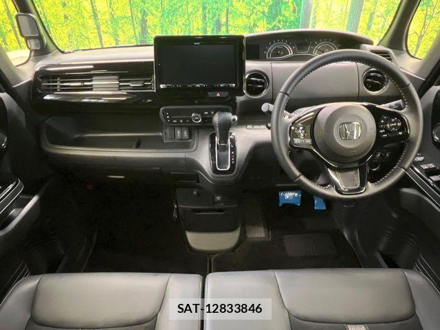 Honda N BOX CUSTOM 2021-12 7962901-1