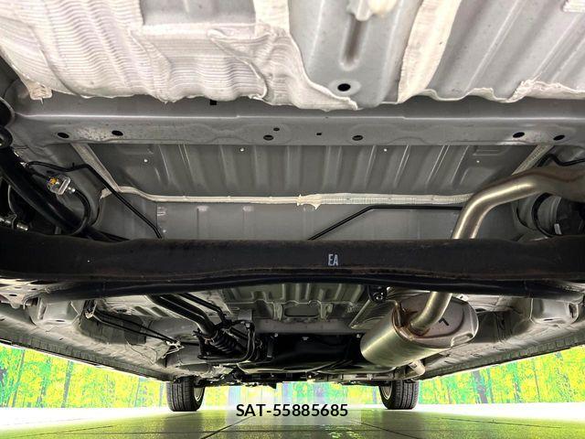 Honda N BOX CUSTOM 2023-06 7962863-19