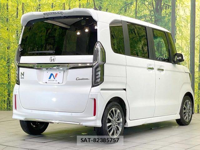 Honda N BOX CUSTOM 2023-05 7962889-15