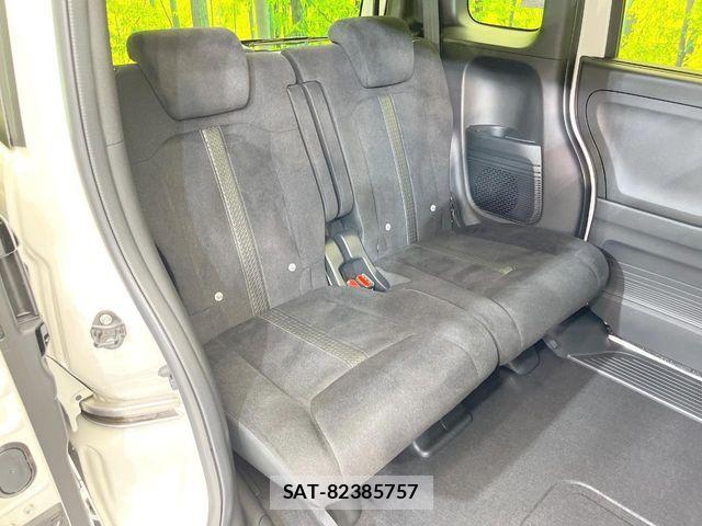 Honda N BOX CUSTOM 2023-05 7962889-7