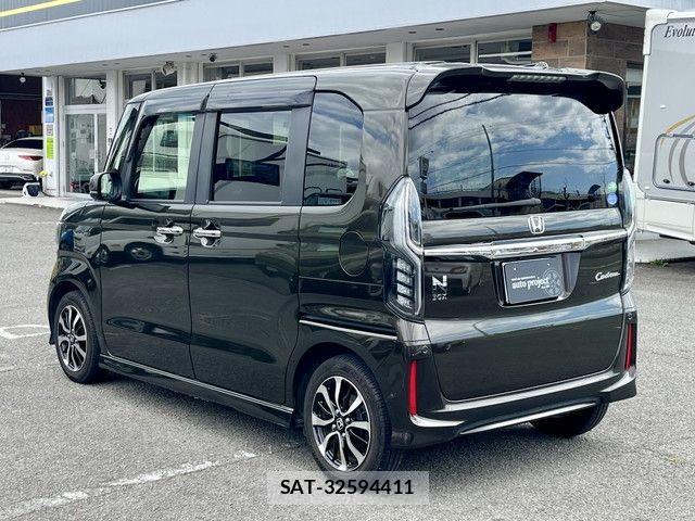 Honda N BOX CUSTOM 2020-01 7962905-9