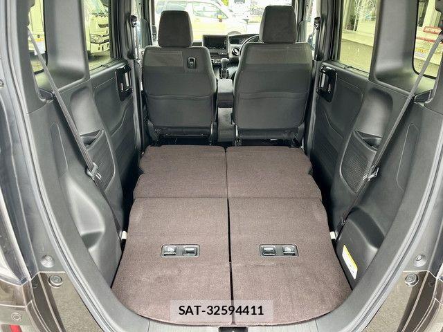 Honda N BOX CUSTOM 2020-01 7962905-15