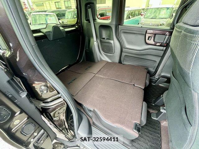 Honda N BOX CUSTOM 2020-01 7962905-19