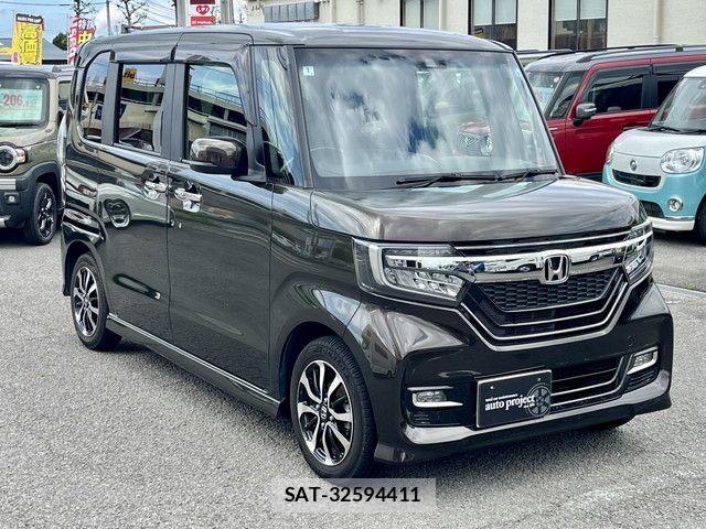 Honda N BOX CUSTOM 2020-01 7962905-2