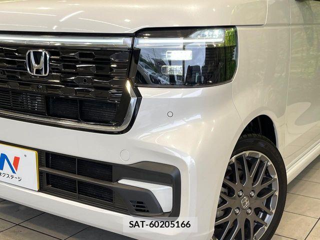 Honda N BOX CUSTOM 2024-05 7962856-11