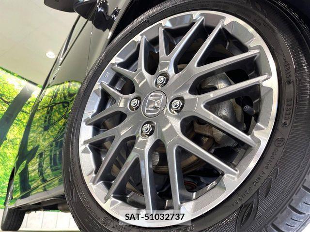 Honda N BOX CUSTOM 2023-10 7962859-12