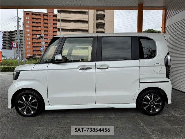 Honda N BOX CUSTOM 2019-09 7962948-10
