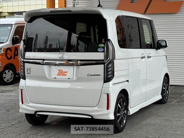 Honda N BOX CUSTOM 2019-09 7962948-12