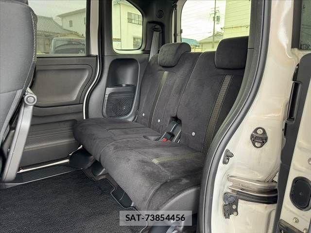 Honda N BOX CUSTOM 2019-09 7962948-18
