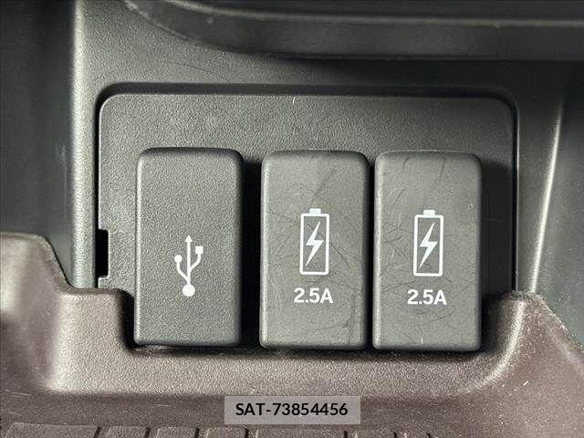 Honda N BOX CUSTOM 2019-09 7962948-26