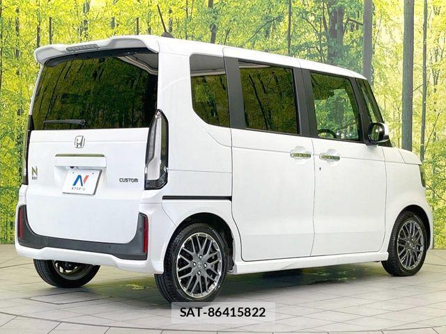 Honda N BOX CUSTOM 2023-10 7962860-16