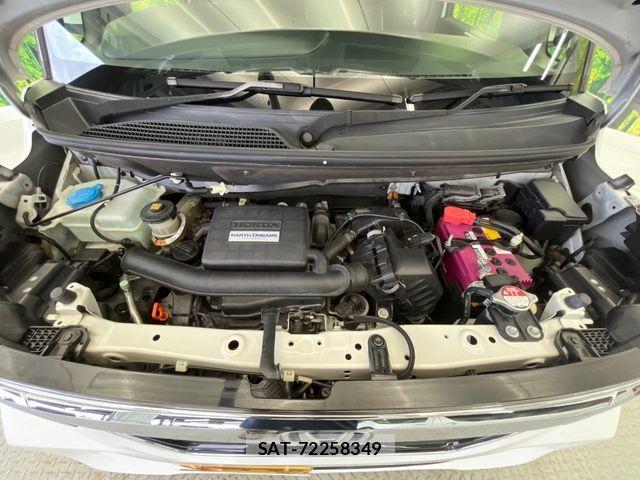 Honda N BOX CUSTOM 2019-04 7962908-18