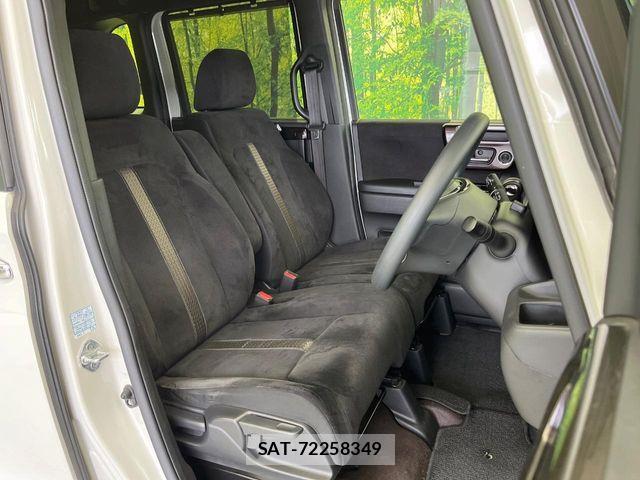 Honda N BOX CUSTOM 2019-04 7962908-8