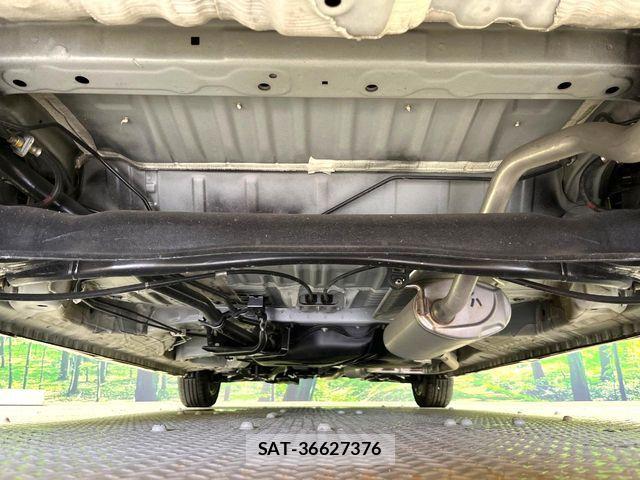 Honda N BOX CUSTOM 2018-04 7962918-18