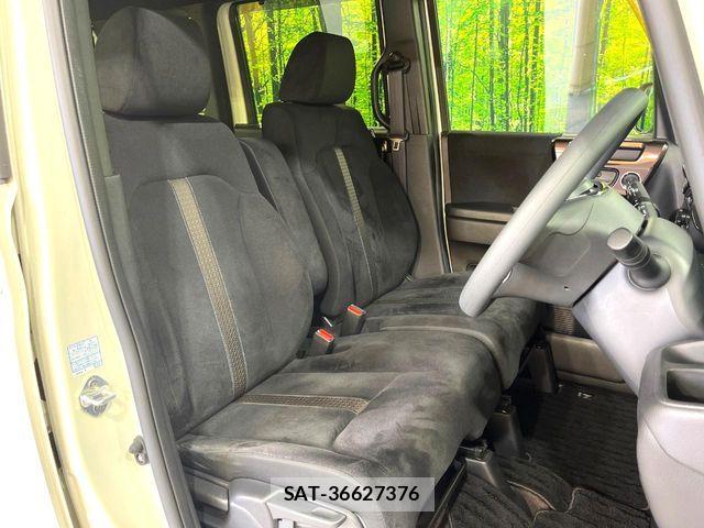 Honda N BOX CUSTOM 2018-04 7962918-7