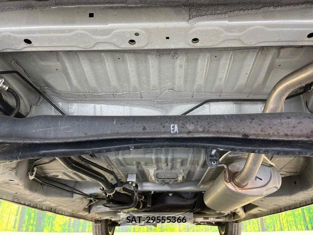 Honda N BOX CUSTOM 2024-04 7962858-18