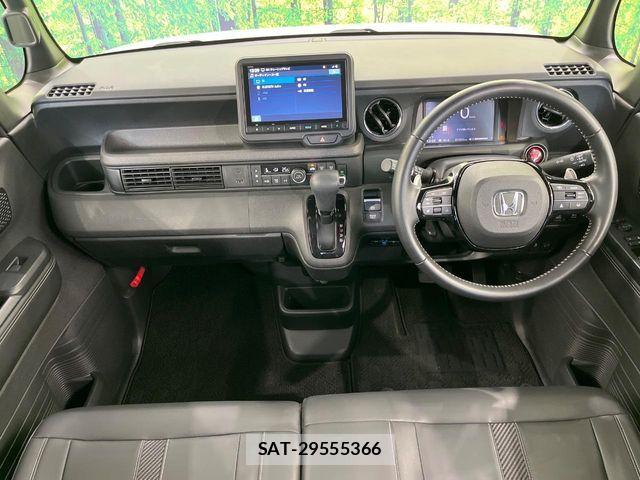 Honda N BOX CUSTOM 2024-04 7962858-1