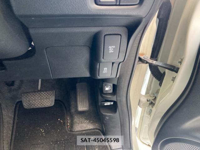 Honda N BOX CUSTOM 2016-02 7962955-14