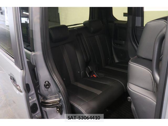 Honda N BOX CUSTOM 2025-11 7962855-19