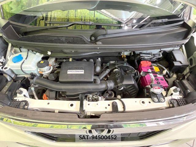 Honda N BOX CUSTOM 2018-06 7962917-14