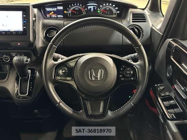 Honda N BOX CUSTOM 2022-06 7962903-9