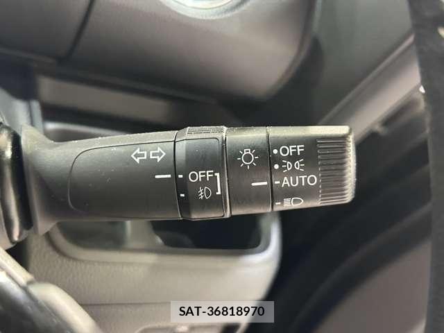 Honda N BOX CUSTOM 2022-06 7962903-11