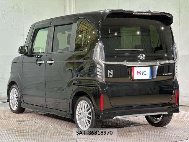 Honda N BOX CUSTOM 2022-06 7962903-6