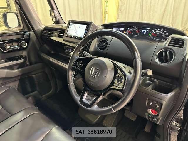Honda N BOX CUSTOM 2022-06 7962903-8