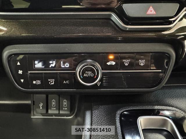 Honda N BOX CUSTOM 2018-08 7962932-22