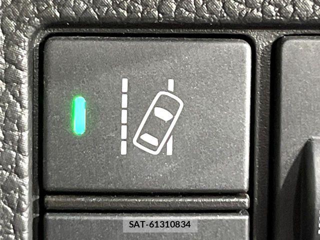 Honda N BOX CUSTOM 2022-06 7962884-17