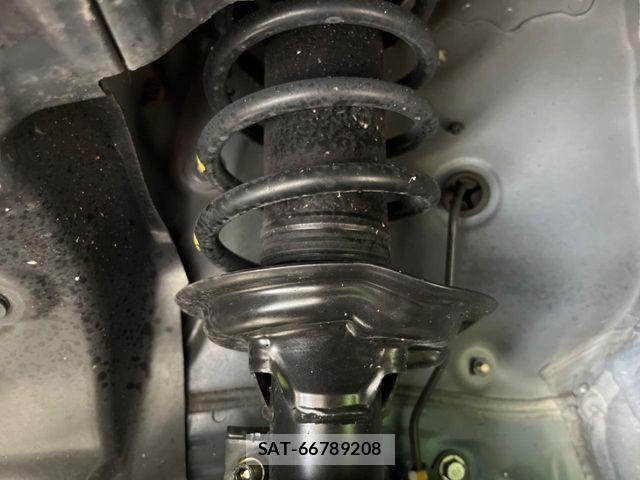 Honda N BOX CUSTOM 2018-09 7962909-18