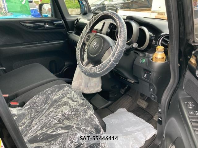 Honda N BOX CUSTOM 2014-02 7962959-12