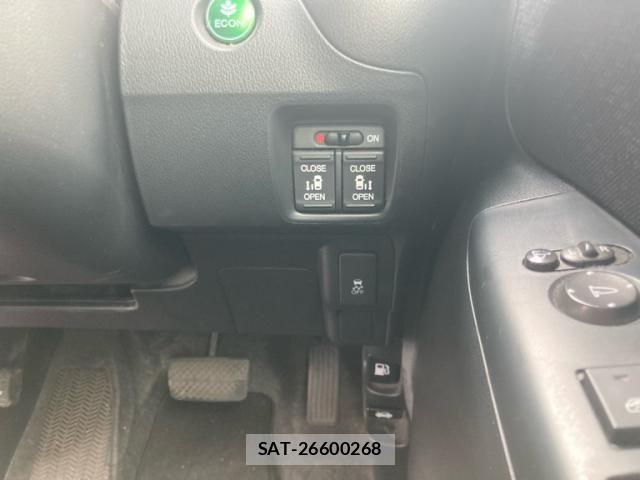 Honda N BOX CUSTOM 2012-06 7962956-17