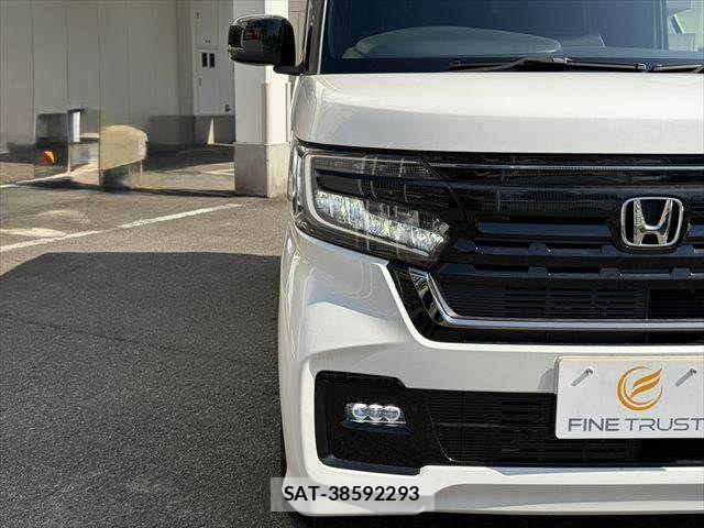 Honda N BOX CUSTOM 2023-05 7962874-9