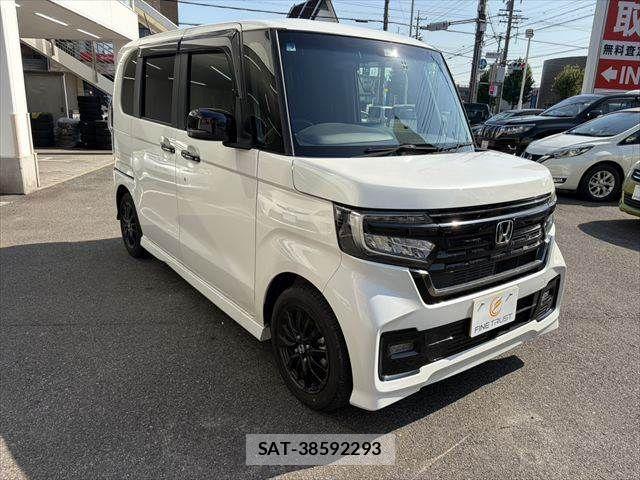 Honda N BOX CUSTOM 2023-05 7962874-12